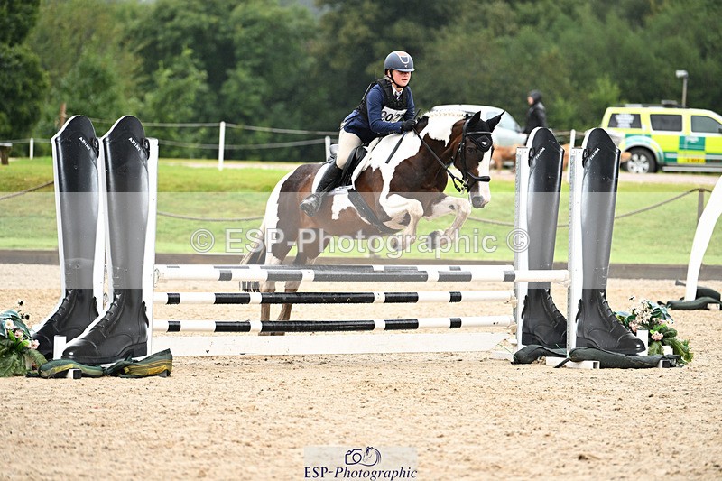 240824X-101742-23609 - 70cm Round 2 9.30 to 10.30