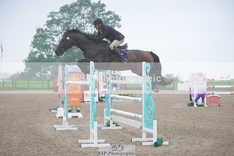 231017A-105356-06587 - Cls 26 Chard Equ Grand Prix