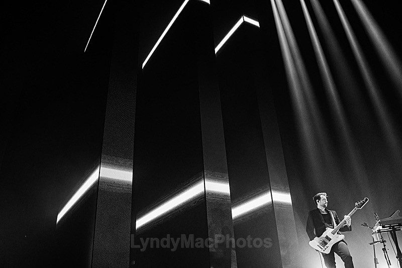 Nothing But Thieves- Swansea ARena- lyndymacphotos-48 - Nothing But Thieves- Swansea Arena