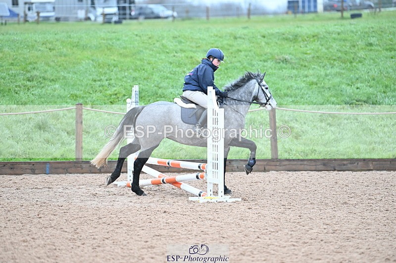 231203A-090617-00062 - Cls 11 Clear Round