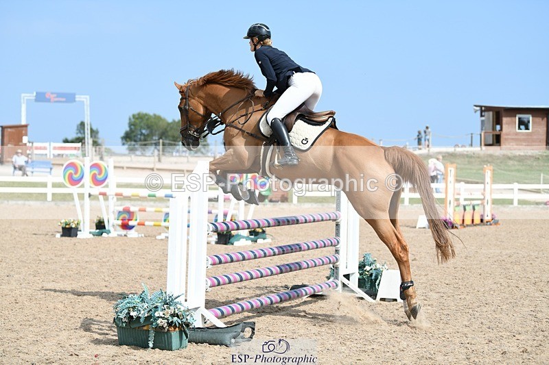 250725-162653-03917 - Cls 10 1.05m Amateur Quali