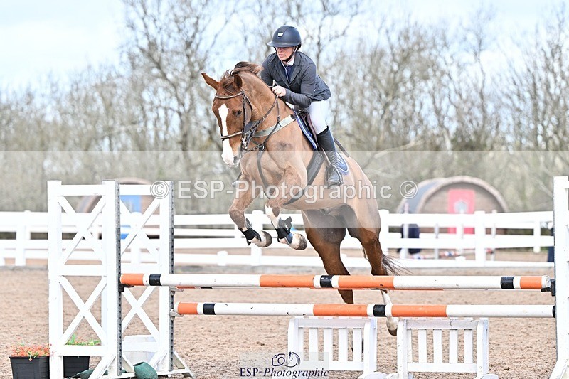 250328-104233-01311 - Cls 8 British Novice and 90cm