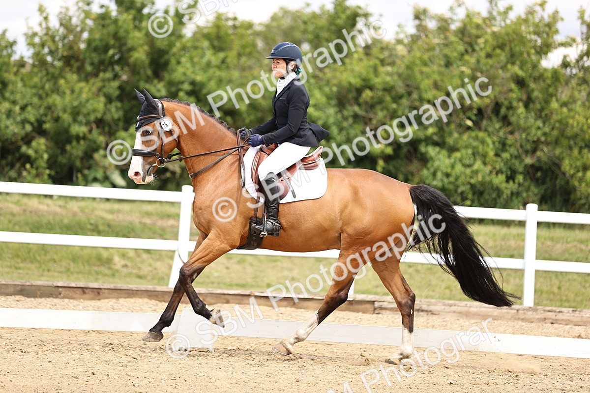 SBM_002973 - Class 2 - Novice 4 - 12.00-13.10