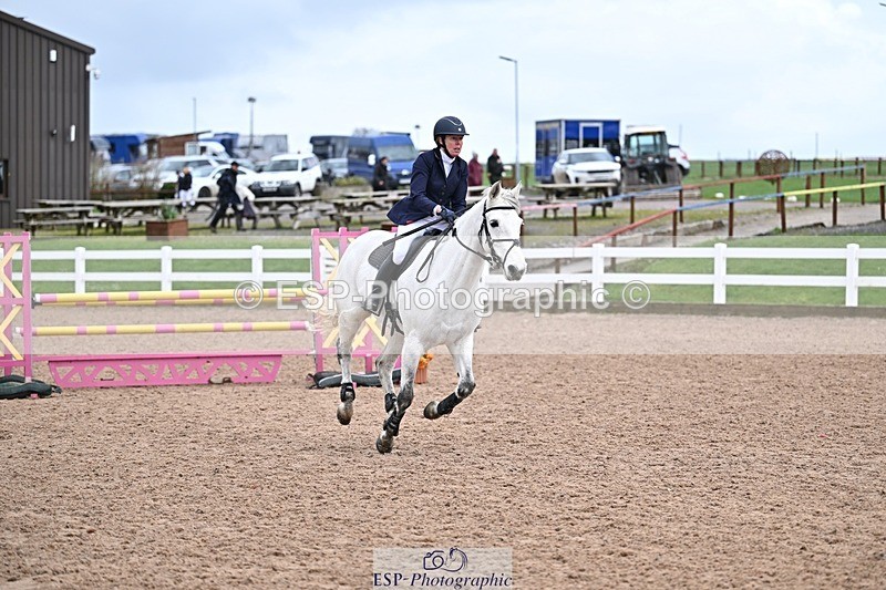 260313-132646-00559 - Cls 10+11 85cm and 95cm Amateur Quali