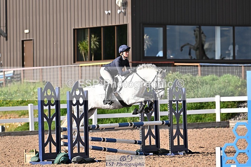 260512-182747-00576 - 90cm Classes