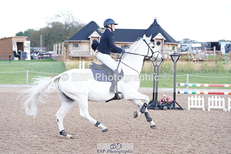 241005A-101848-04436 - SAT Cls 8 Snr British Novice & 90cm Open