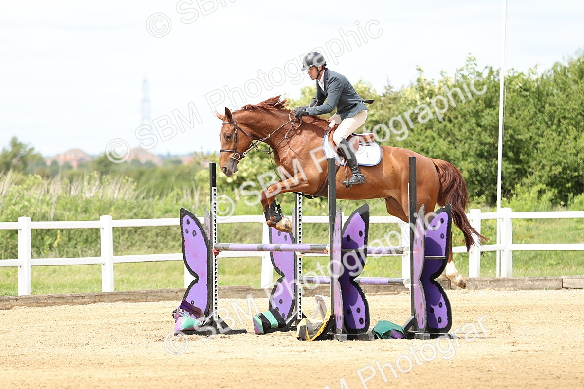 SBM_000903 - Class 4 - Senior Newcomers - 1.10m