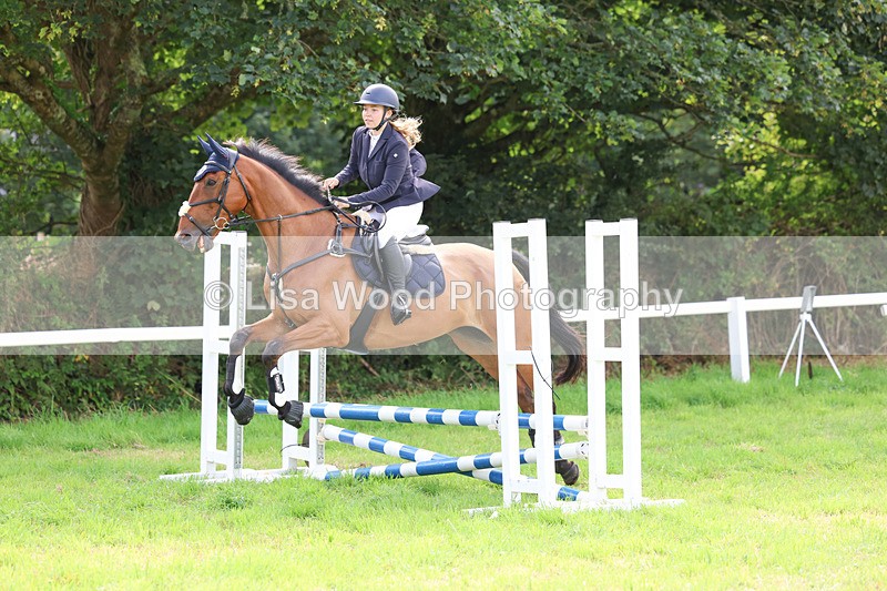 3E7A5726 - Class 2: 70cm Juniors and Seniors