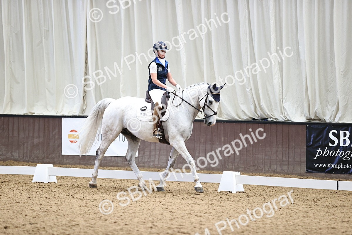 SBM_001493 - Novice 4 - 11.15-13.22