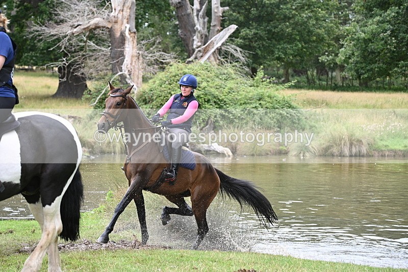 WJ7_3714 - Time at Water 12:15 to 12:50