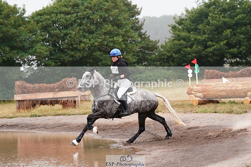 250803A-130718-13760 - M-573-Josie.Jackson-CLOONEEN.WALTZING.WILLOW