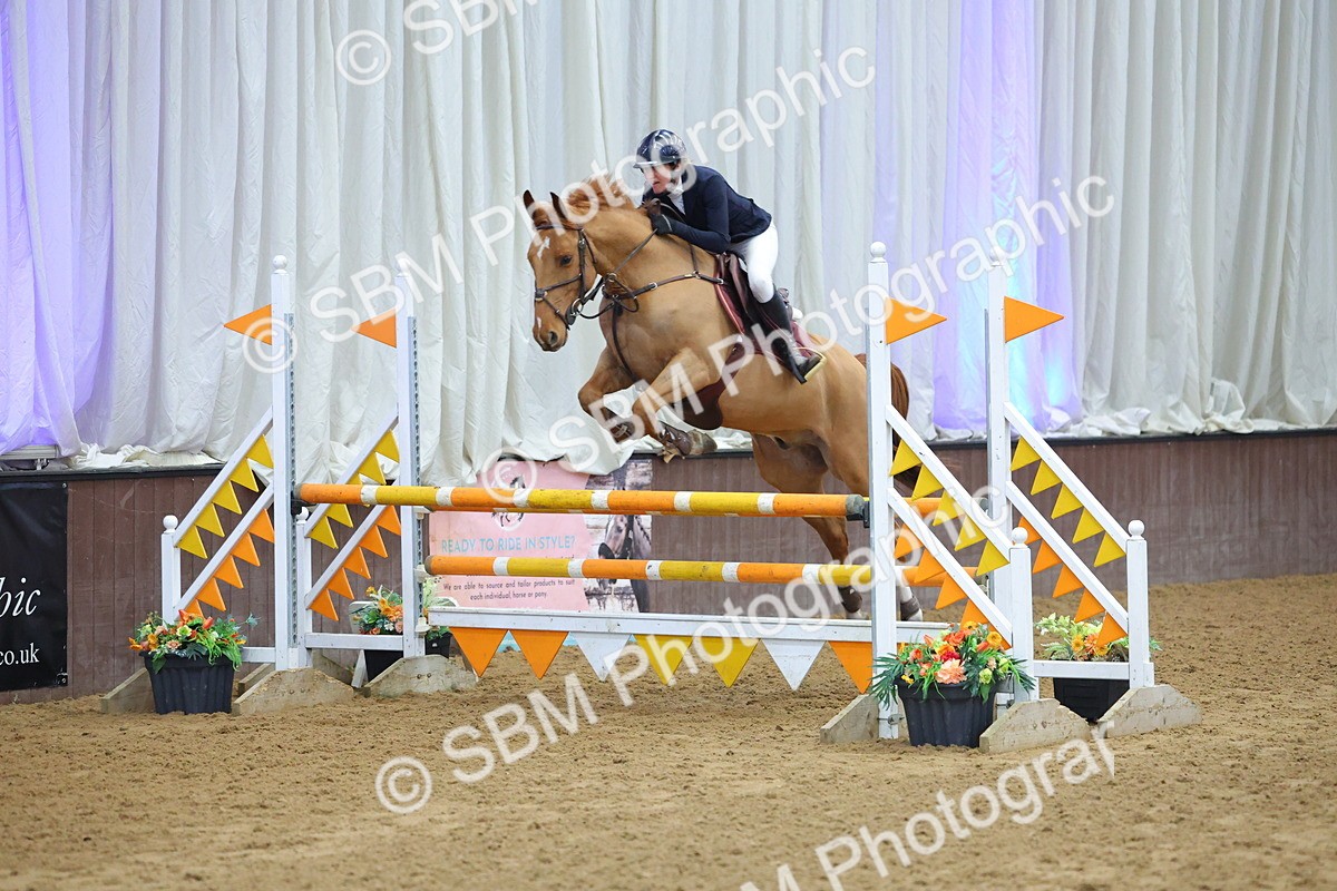 SBM_009979 - Class 21 - Nupafeed Supplements Senior Discovery/ 1m Open - First Round (1.00m)