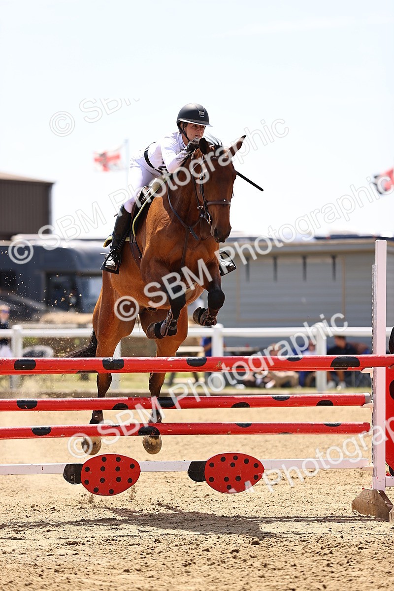 SBM_010229 - Class 9 - Senior Foxhunter - 1.20m Open