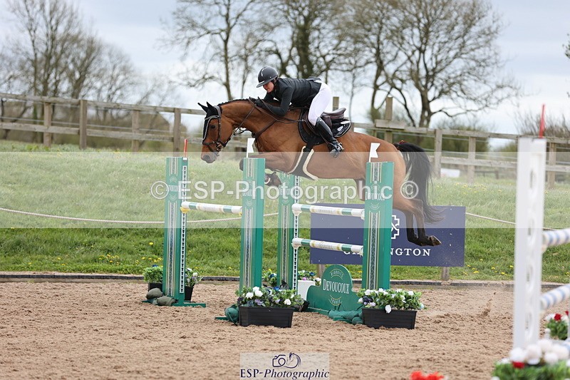 240419A-104821-06223 - Cls 2, 2 Star Small Tour 1.30m