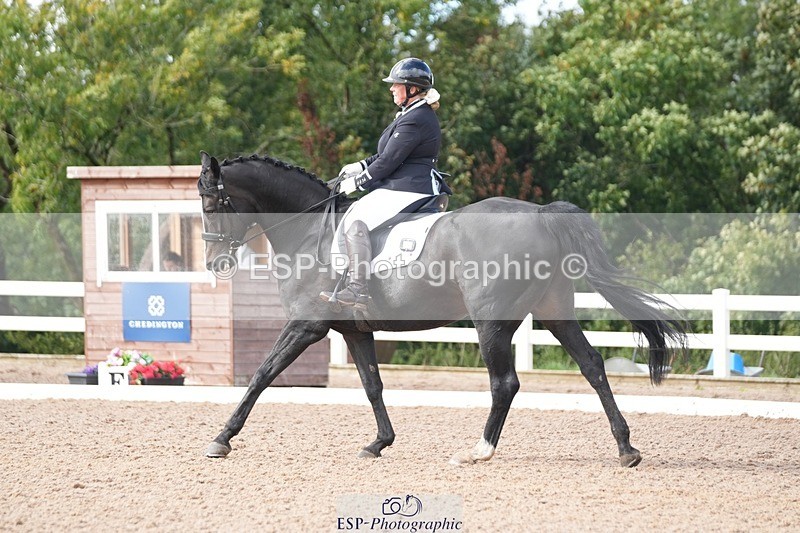 250907-155633-09703 - 057-Joanna.JohnsRockoko