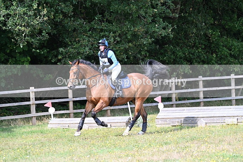 WJ7_2551 - XC Time 12:17 to 12:22