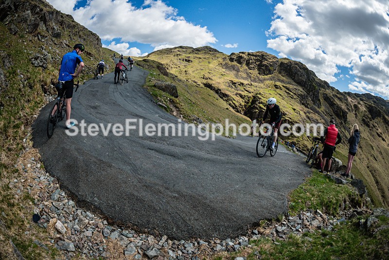 141945 - Hardknott Hairpin 14.00 - 15.00