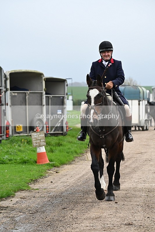WJ6_8228 - Meet