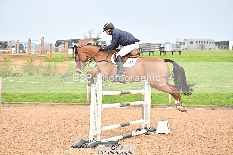 250122-141203-00589 - Cls 6 Foxhunter and 1.20m