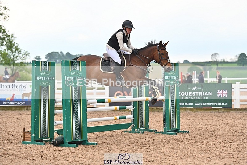 260508-092420-04450 - Cls 17 British Novice and 90cm Open