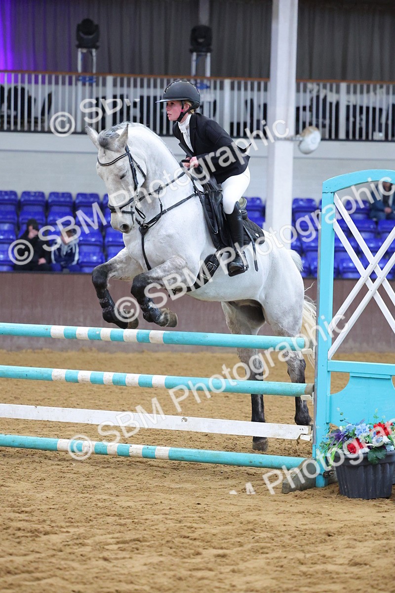 SBM_010088 - Class 21 - Nupafeed Supplements Senior Discovery/ 1m Open - First Round (1.00m)