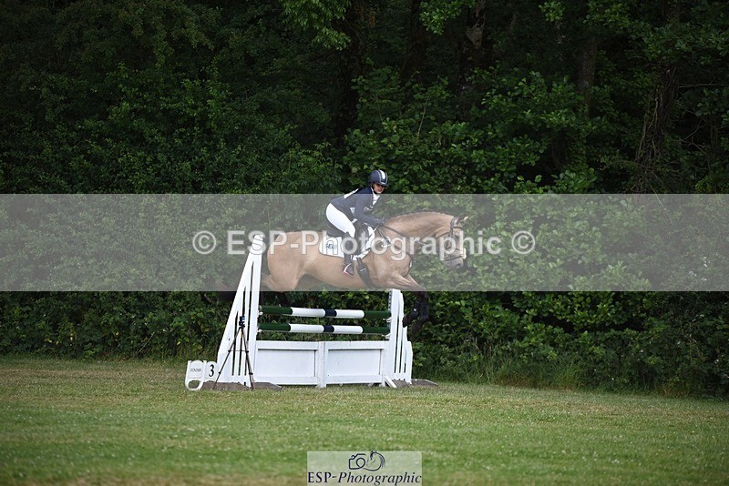 240630-104548-00118 - 102-Emily_Dobson-Silverlinings_Aphrodite