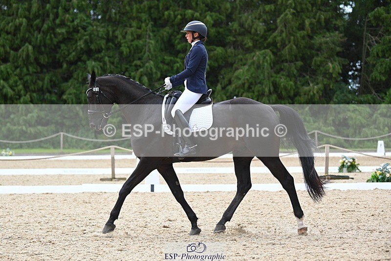 230813-165056-08495 - Cls 14 Medium Silver 16.45 to End