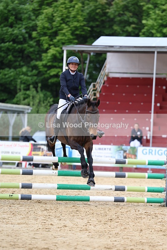 3E7A6459 - Class 4: Senior British Novice/90cm open