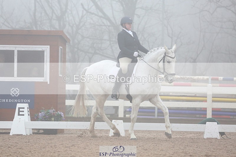 240217A-133101-03118 - 182-Chloe.Makepeace-Beechfield.Diamond