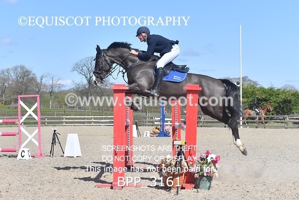 BPP_3161 - CLASS 14  Senior Newcomers/ 1.10m Open