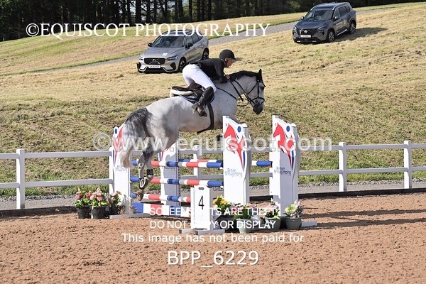 BPP_6229 - CLASS 11 THURS GFS Saddles Senior Newcomers/1.10m Open