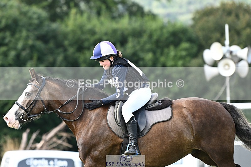 240825X-110138-31933 - 70cm XC 11.00 to 12.00