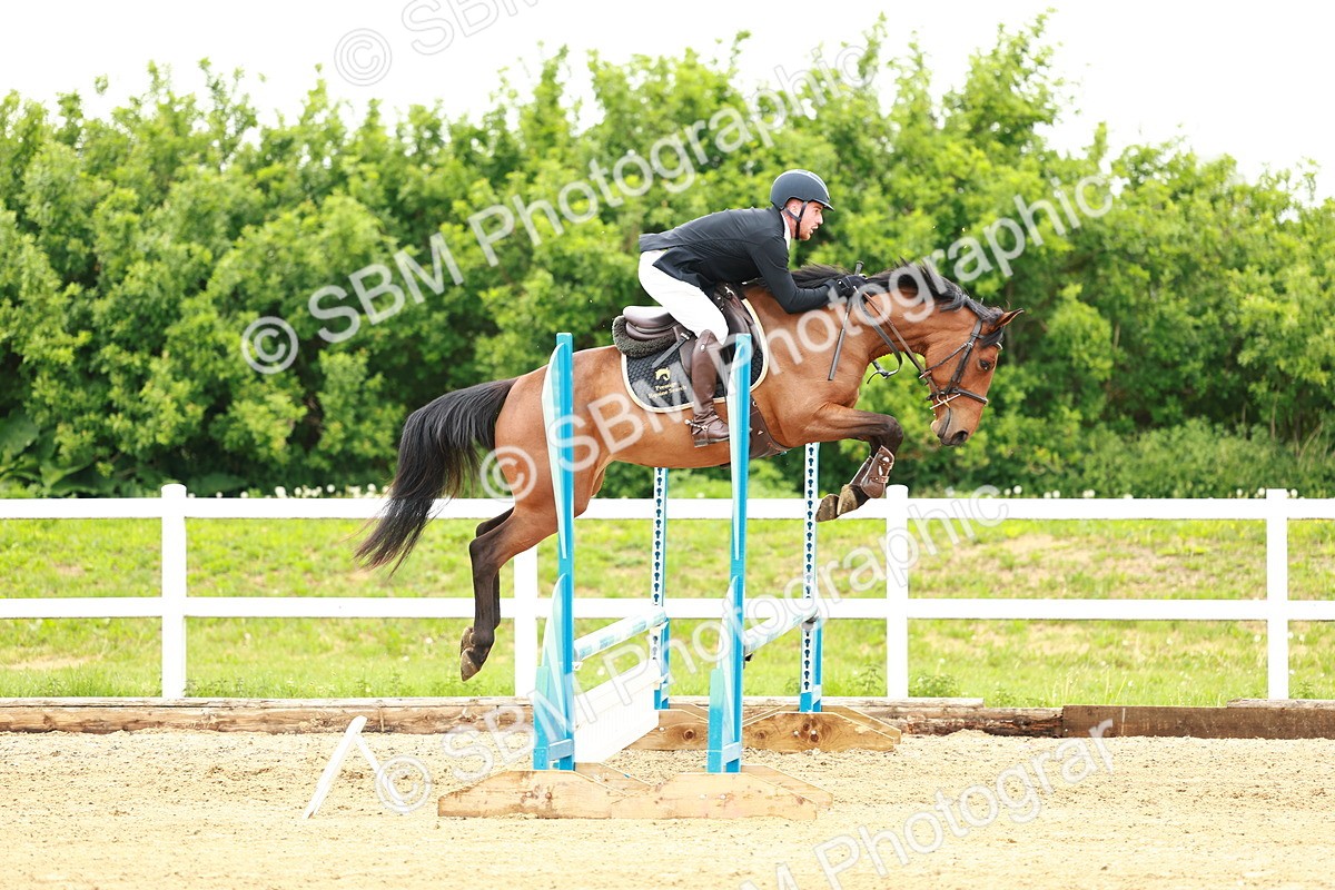 SBM_000151 - Class 1 - Clear Round