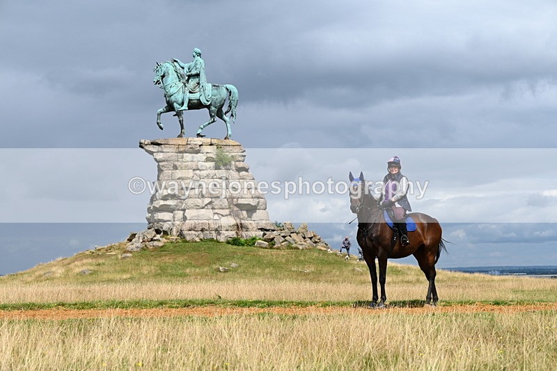 DSC_7967 - Time at Statue 13:16 to 13:52