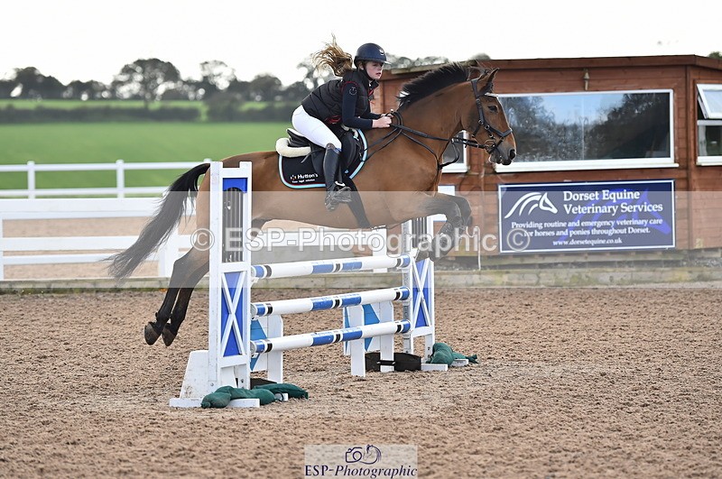 231029A-113536-03080 - Pony Newcomers & 1m Open