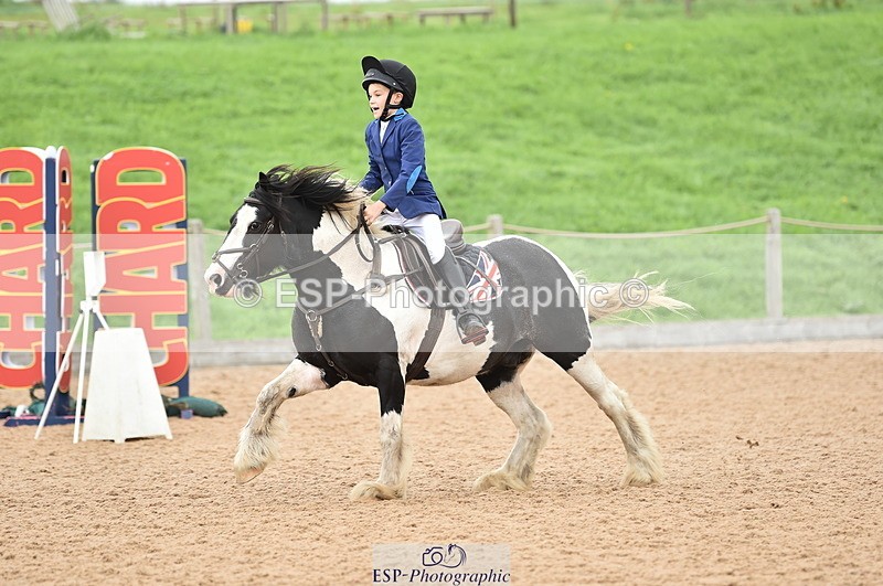 230902A-114730-00845 - Cls 2B Pony Small 80cm