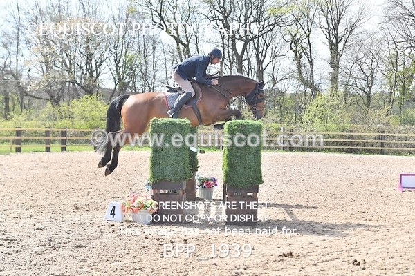 BPP_1939 - CLASS 20 SUN RHS Foxhunter Championship Qualifier