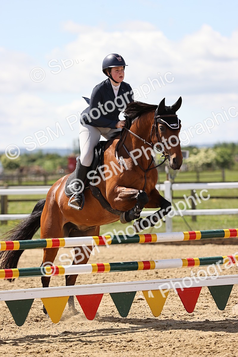 SBM_002387 - Class 9 - Senior British Novice - 90cm
