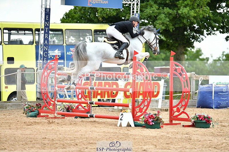 230720A-154826-04042 - Cls 9, 2 Star Big 1.40m Start to break