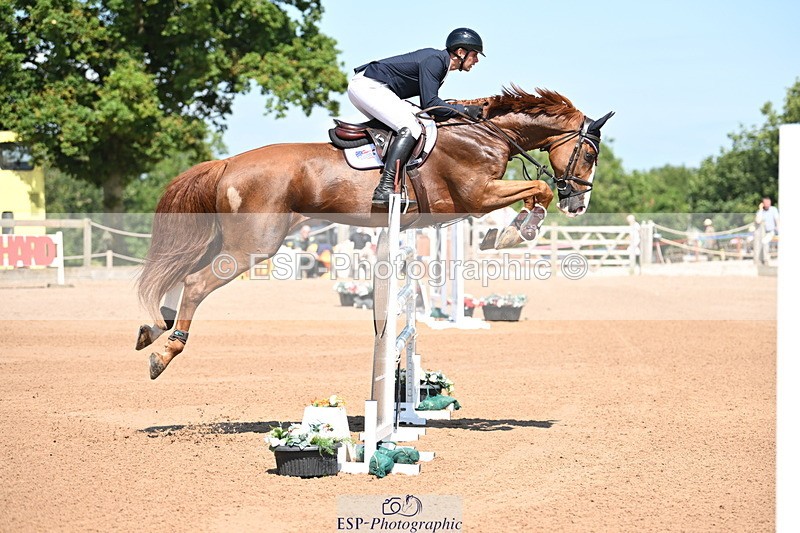 240718A-111917-04735 - Cls 1, 3 Star Small Tour 1.35m