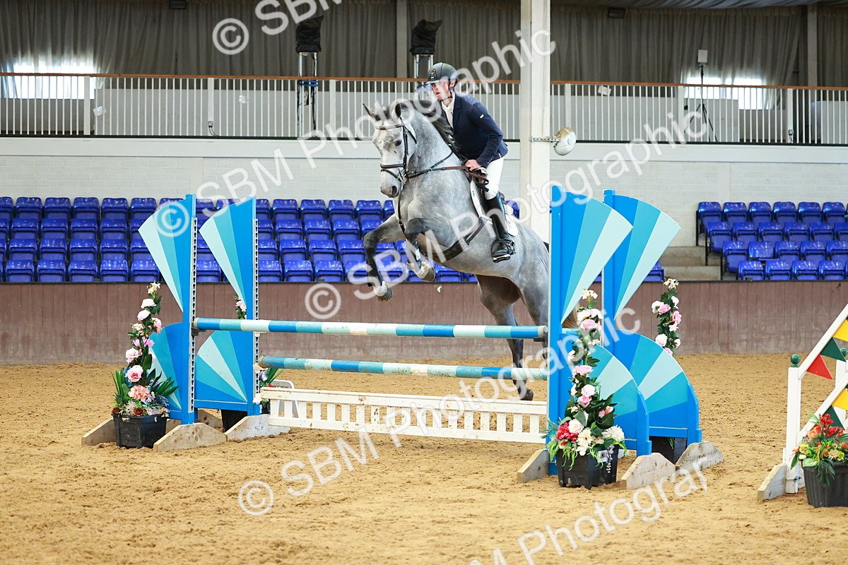 SBM_007012 - Class 18 - Senior 1.05m