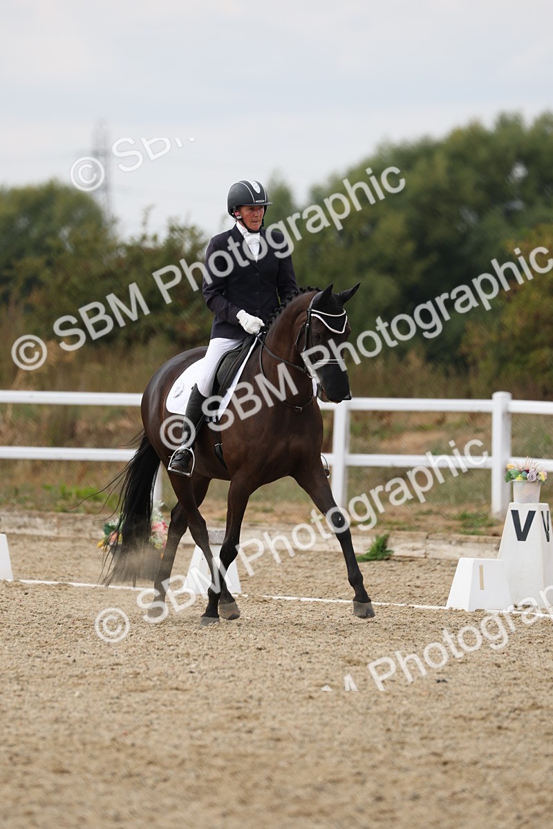 SBM_015592 - Class 6 - E5 Silver 15.54.16.58