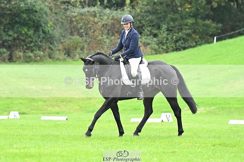 241024-145139-04625 - 421-Marie.Webber-BENNY'S.DOUBLE.DIAMOND