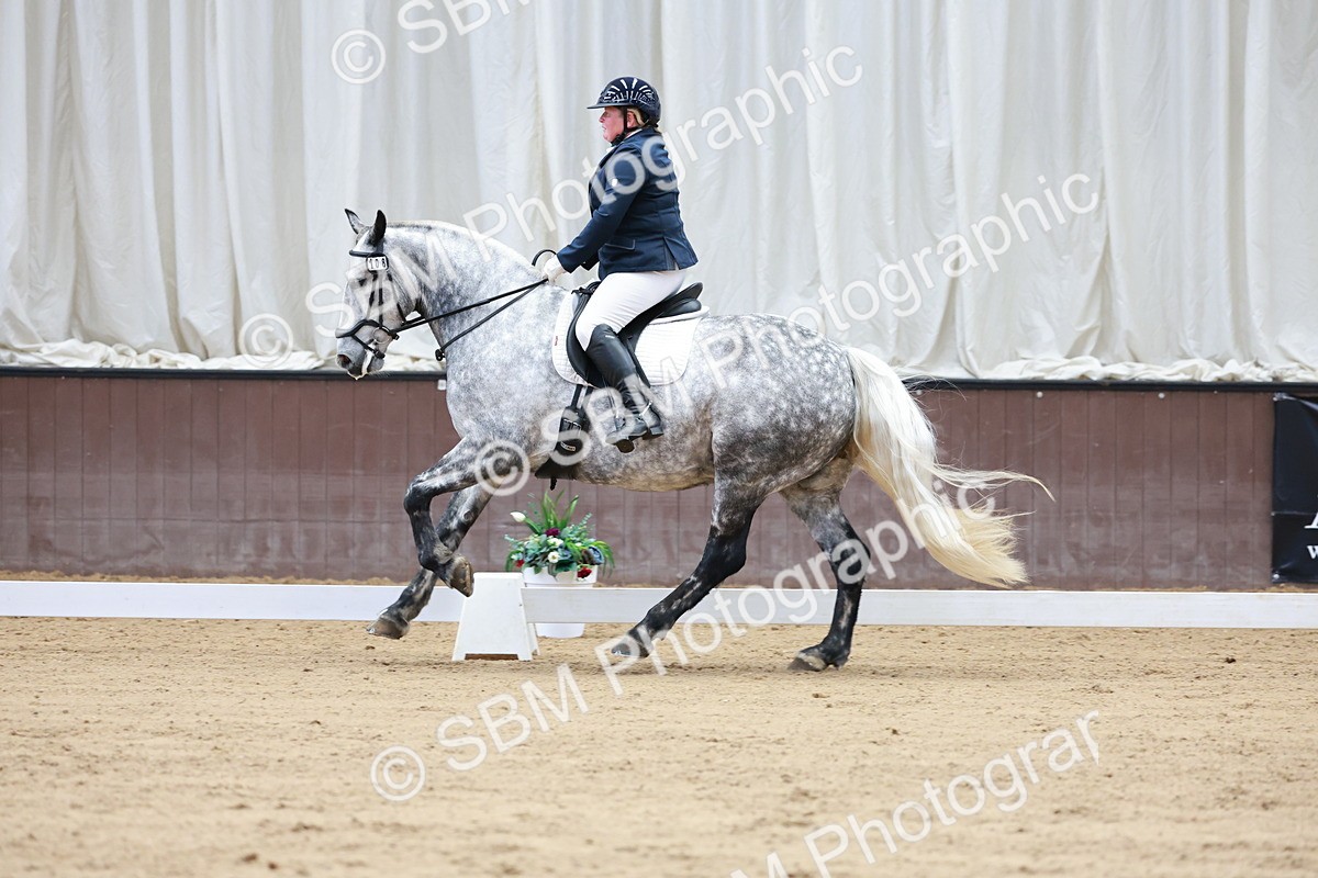 SBM_007116 - Class 6b - Novice 6 - 8.56-9.24