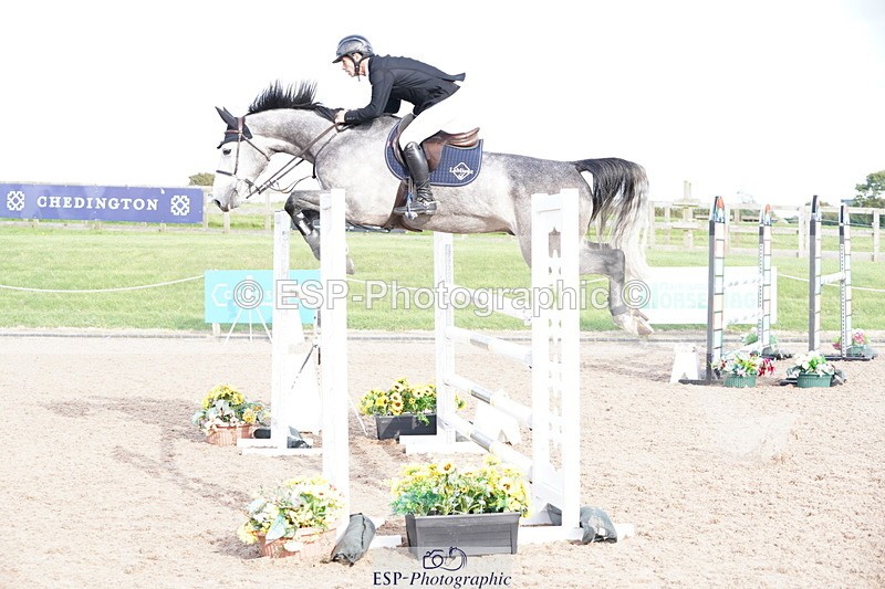 241004A-160320-02732 - Fri 05 Nat 1.30m & 1.40m Open