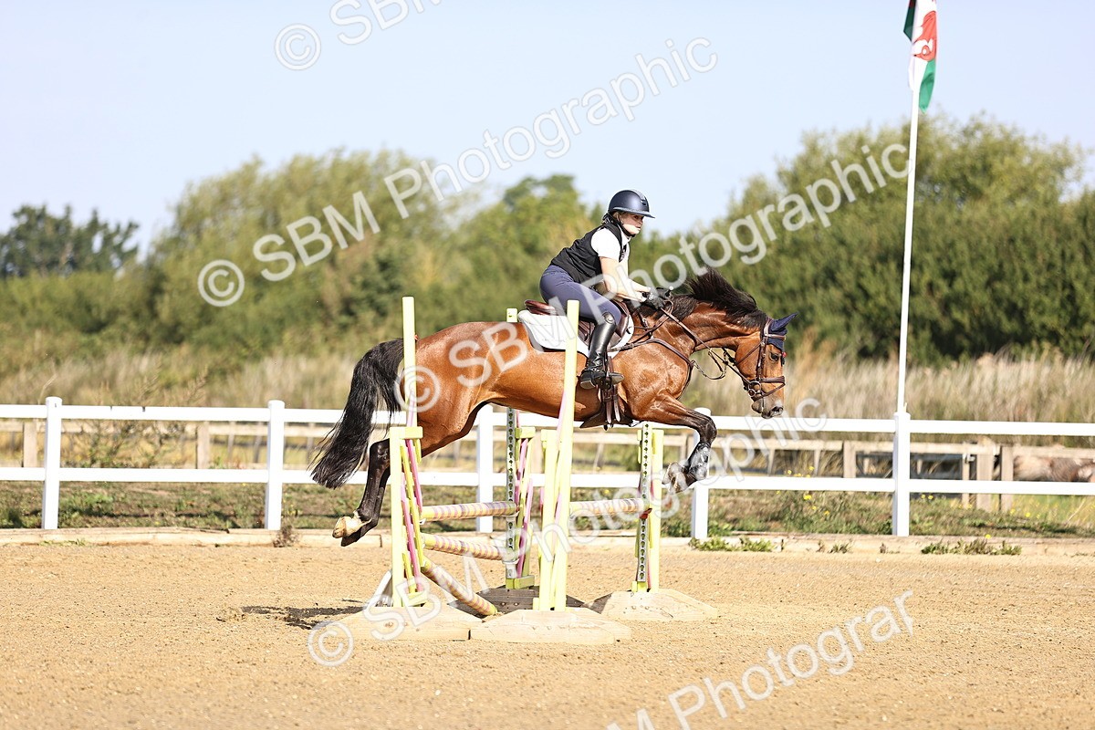 SBM_005467 - Class 8 - Clear Round