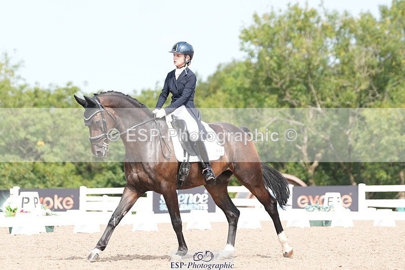 250815-114138-00922 - 010-Beatrice.ButterworthIvo.II