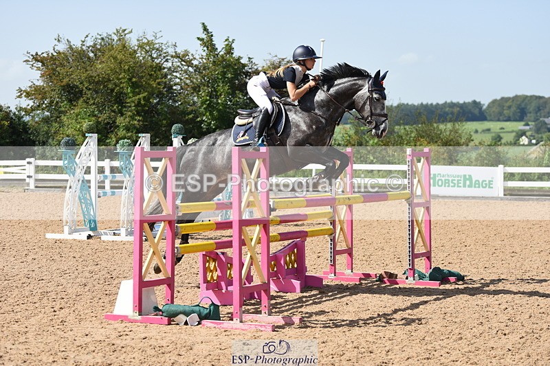 230906A-124156-00287 - Newcomers & 1.10m Open