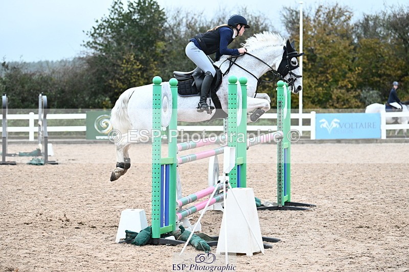 231118A-140620-03278 - Cls 9 Foxhunter & 1.10m Open