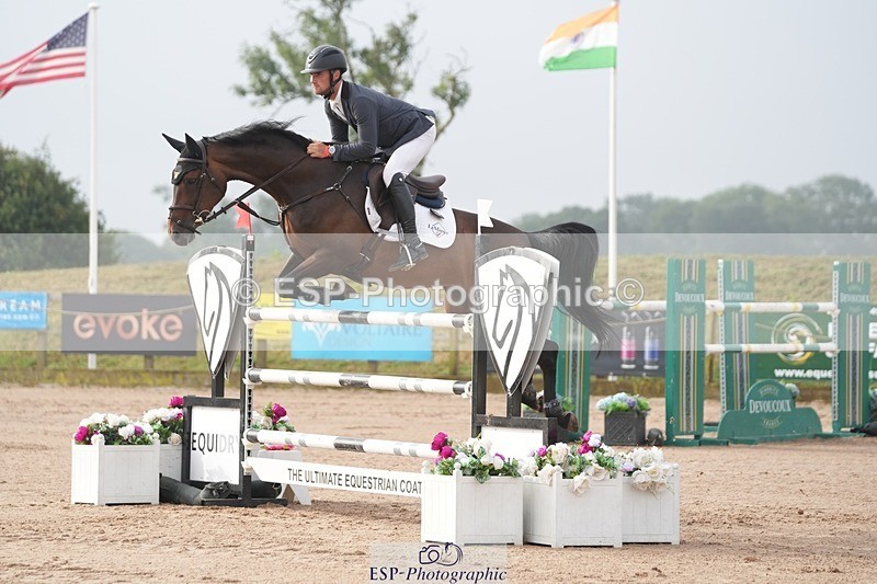 250718-082352-08438 - Cls 18, 1 Star Gold Tour